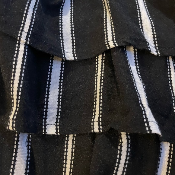 Off the Shoulder Top - Picture 3 of 3